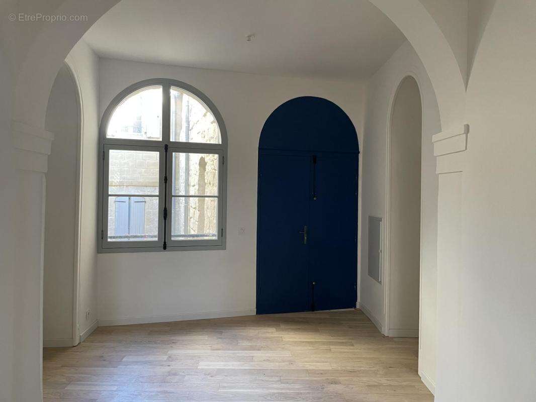 Appartement à UZES