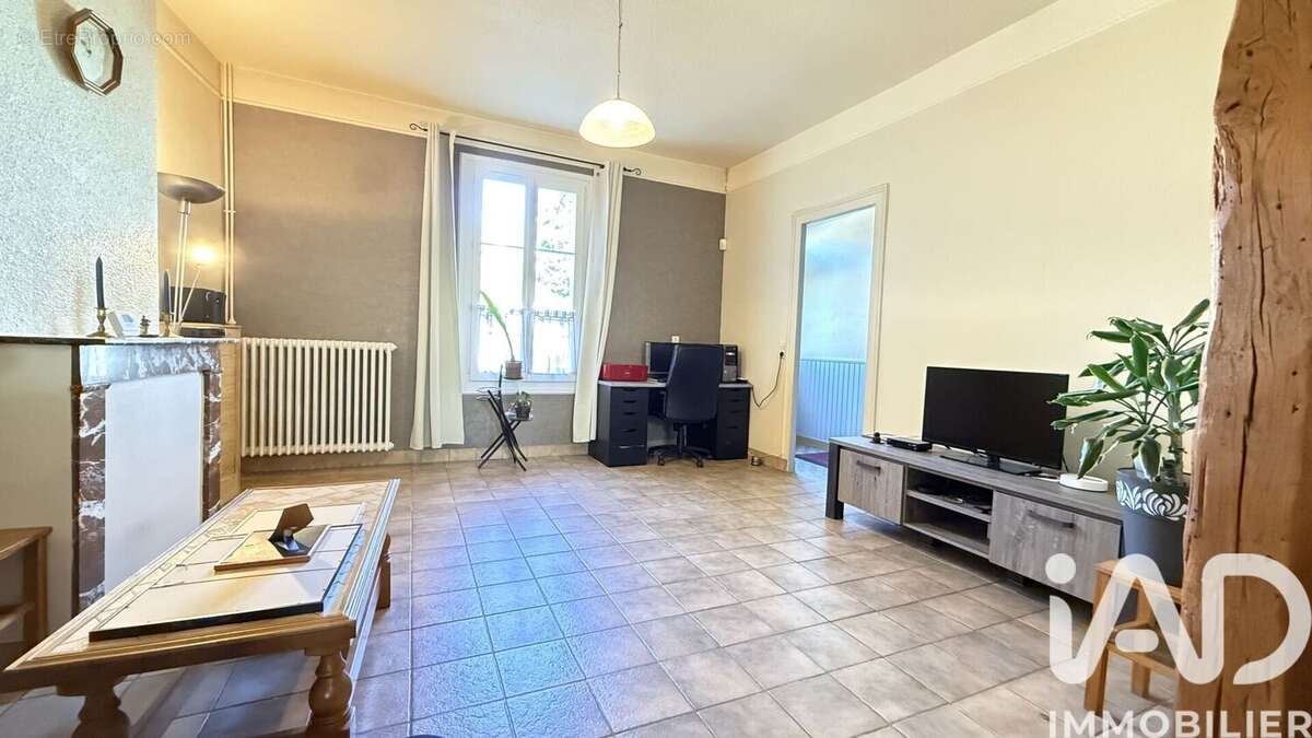 Photo 5 - Maison à VOUZIERS