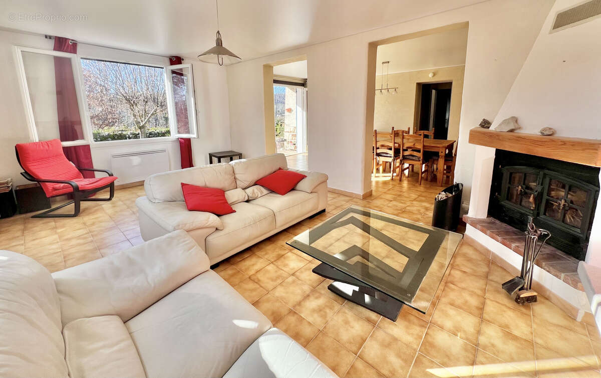 Maison à SAINT-MICHEL-L'OBSERVATOIRE