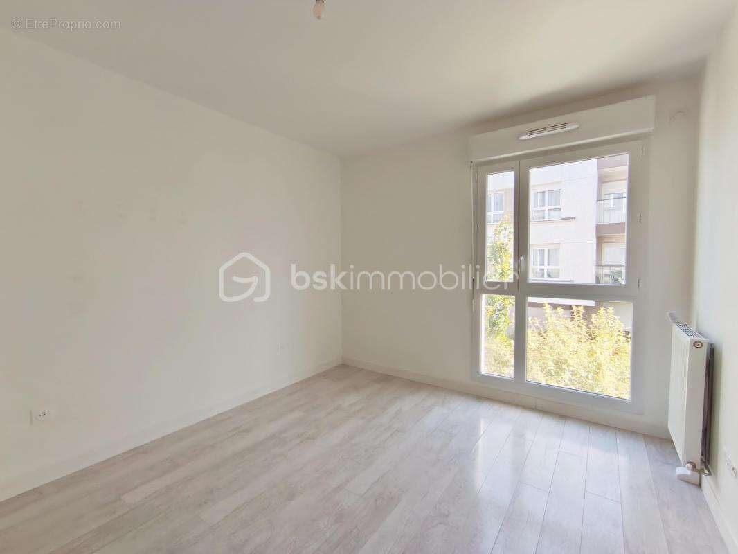 Appartement à BOIS-D'ARCY