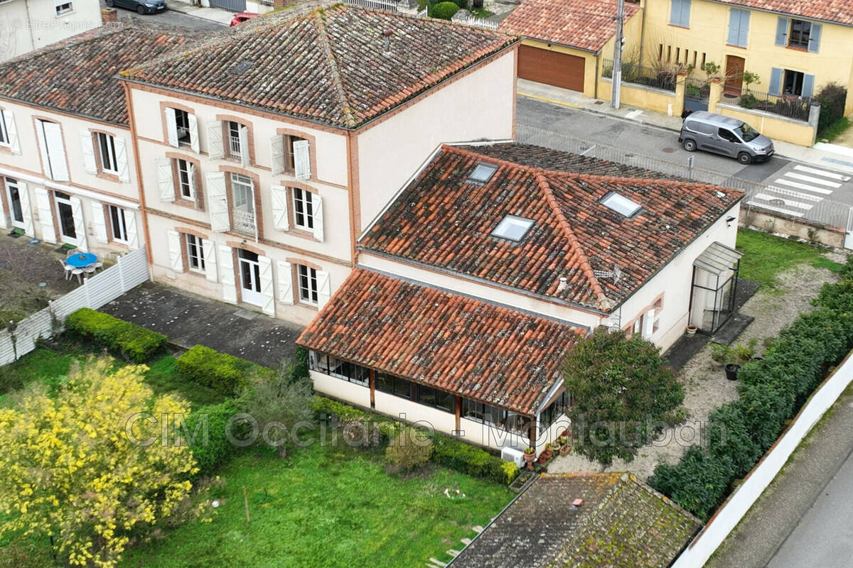 Maison à CASTELSARRASIN