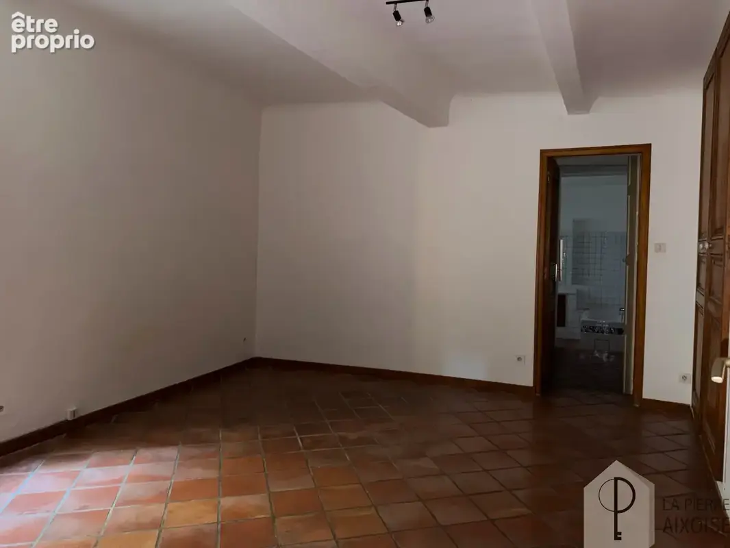 Appartement face a la cathédrale d'Aix en Provence - photo 10