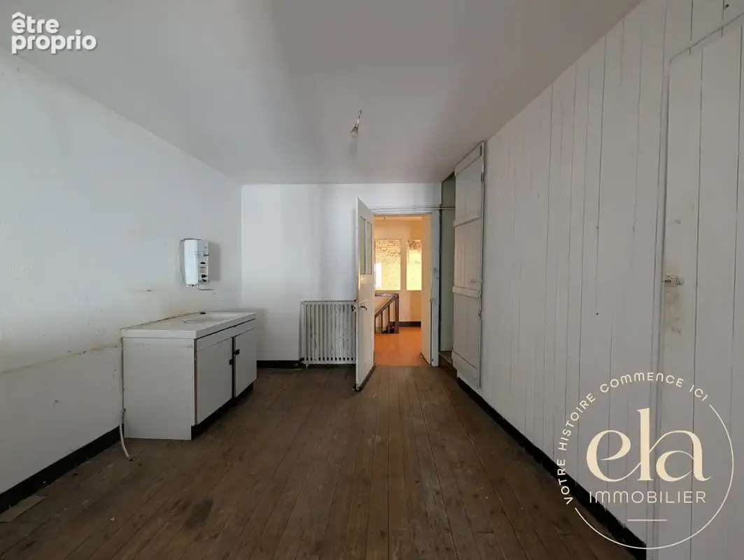 Appartement 221 m² à Pouzauges  - photo 2
