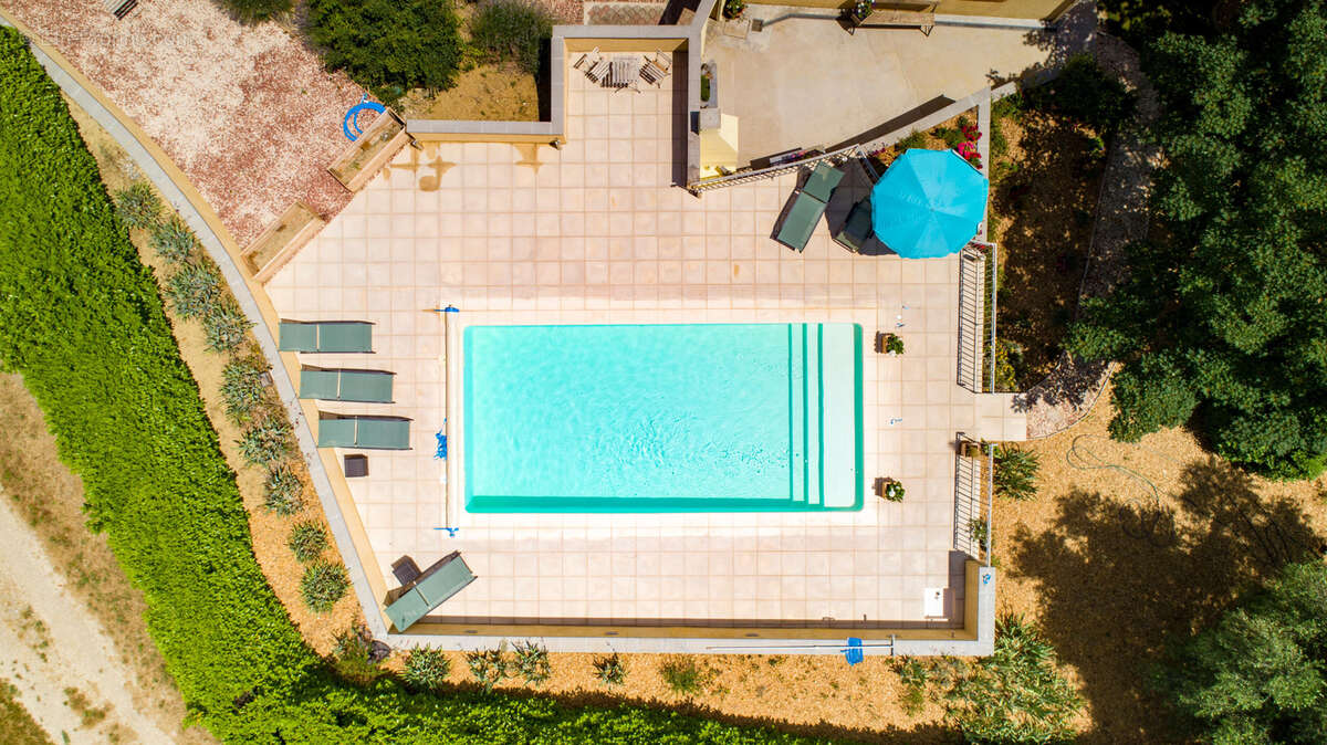 Maison à BELVEZE-DU-RAZES