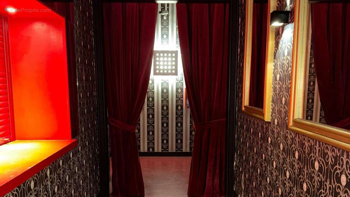 Photo 5 - Commerce à VITOT