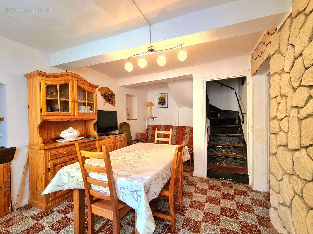 Maison à AUTIGNAC