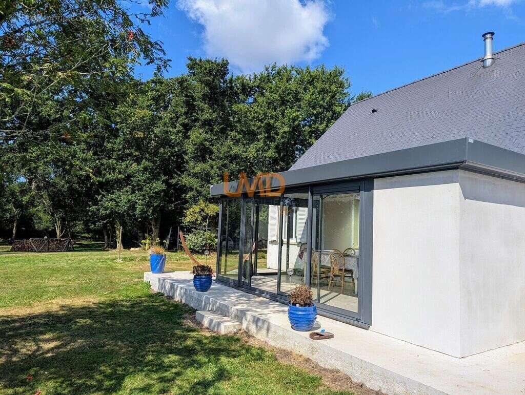 Maison à PLOMODIERN