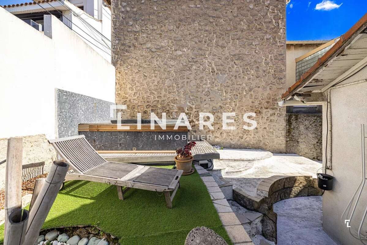 Maison à MARSEILLE-7E