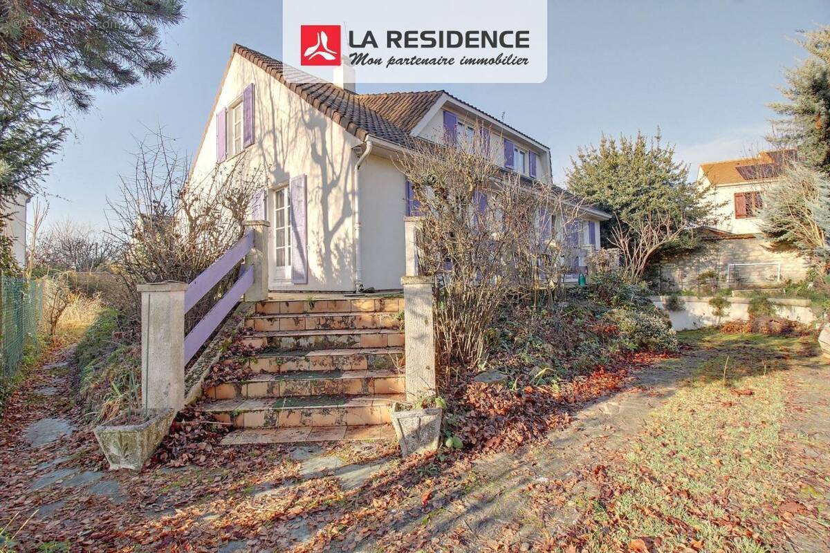 Maison à CONFLANS-SAINTE-HONORINE