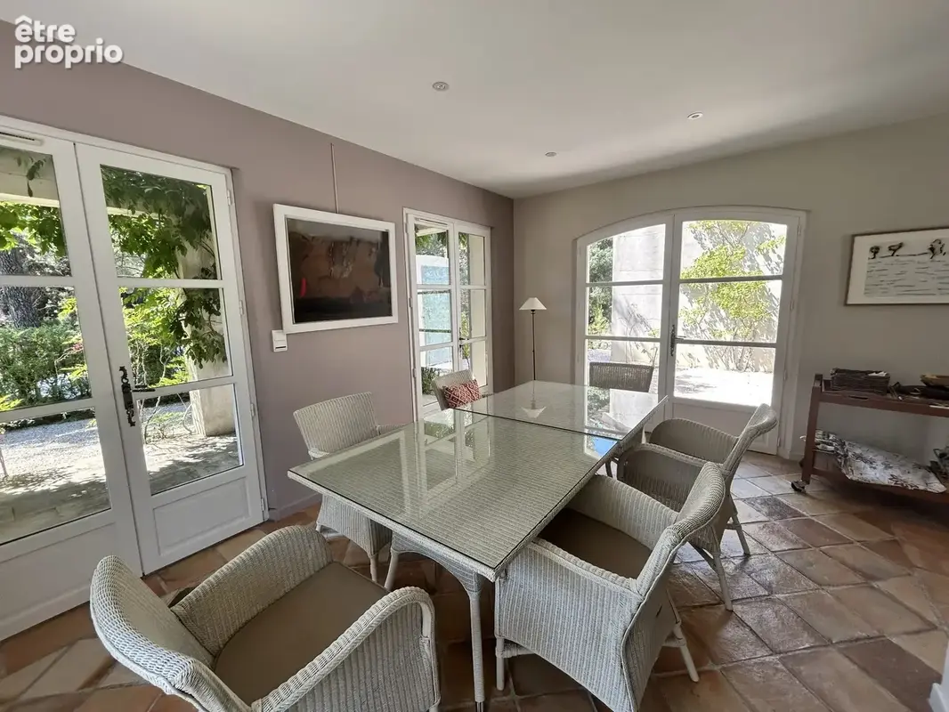 Maison 270 m² à Mallemort  - photo 9