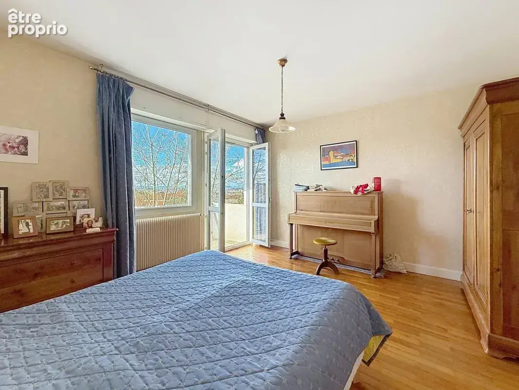 Appartement avec garage et caves - Vues exceptionnelles - 7ème étage - photo 14