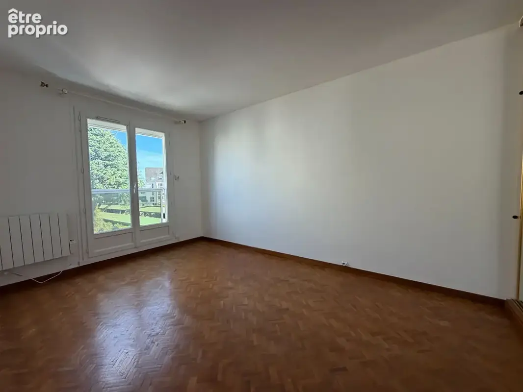 Spacieux appartement 3 pièces et garage fermé  Olivet val - photo 5