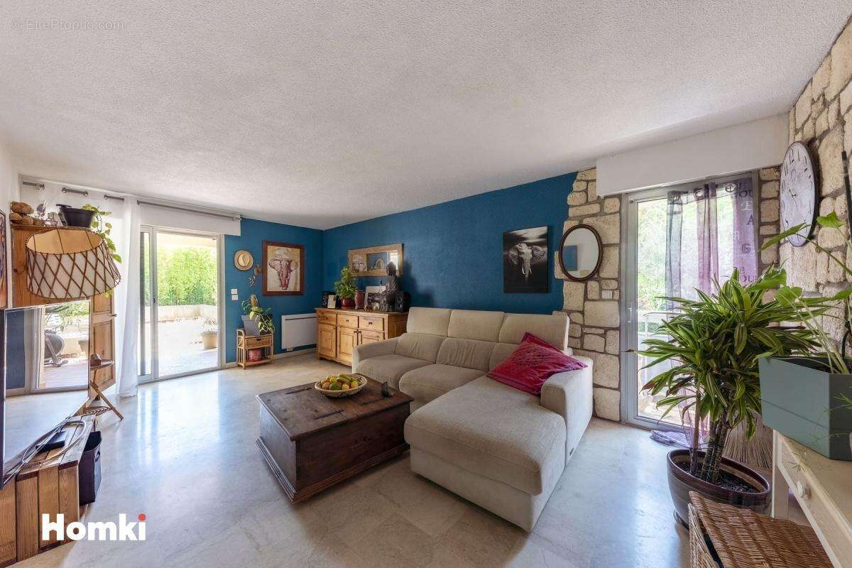 Appartement T3 de 61 m² à Saint-Raphaël 83700 - photo 6