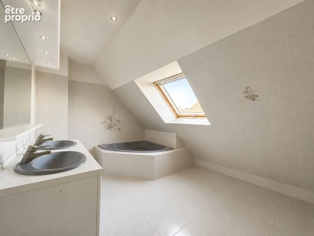Maison 85 m² à Villecresnes  - photo 4