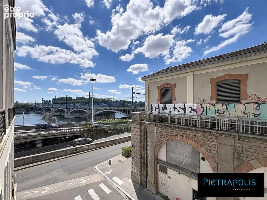 Appartement 3 pièces 47 m² à vendre à Lyon-2e (69002) - photo 3