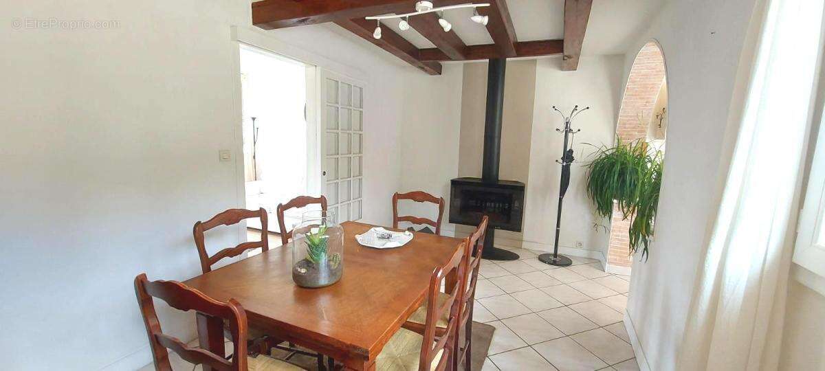 Maison 106 m² à Senonches  - photo 4