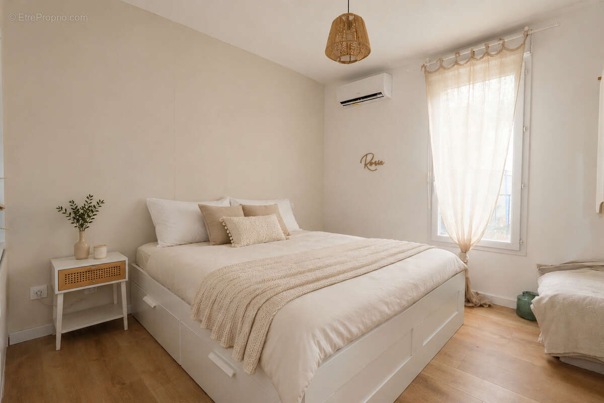 Appartement à MAUGUIO
