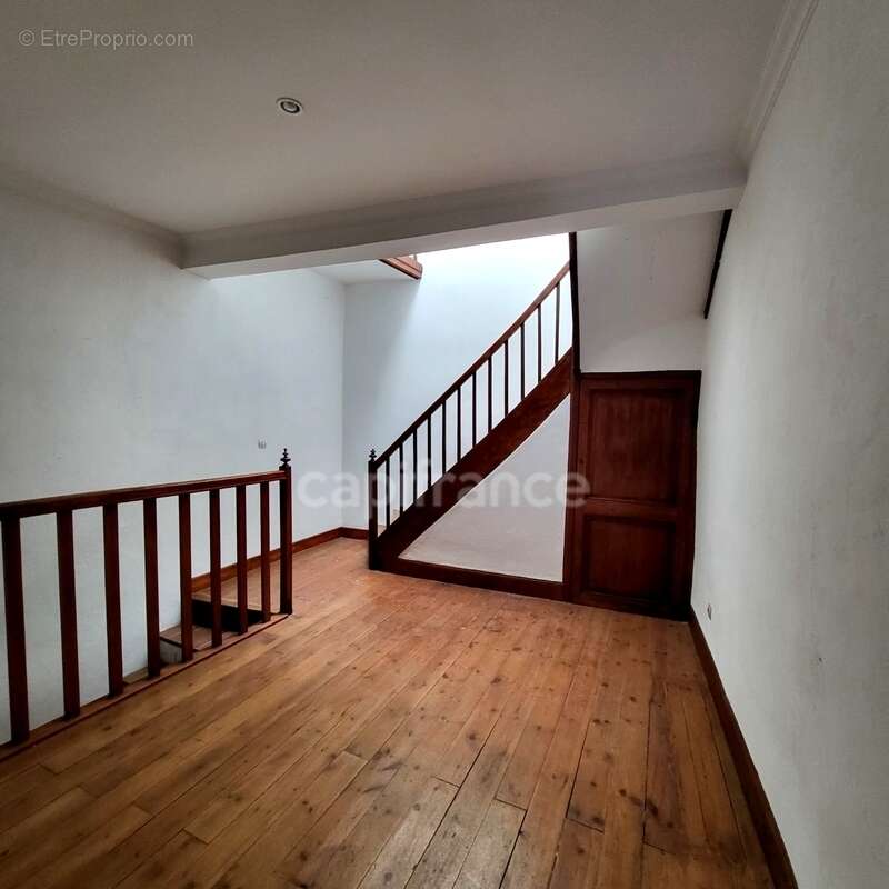 Appartement à SAINT-CLAR