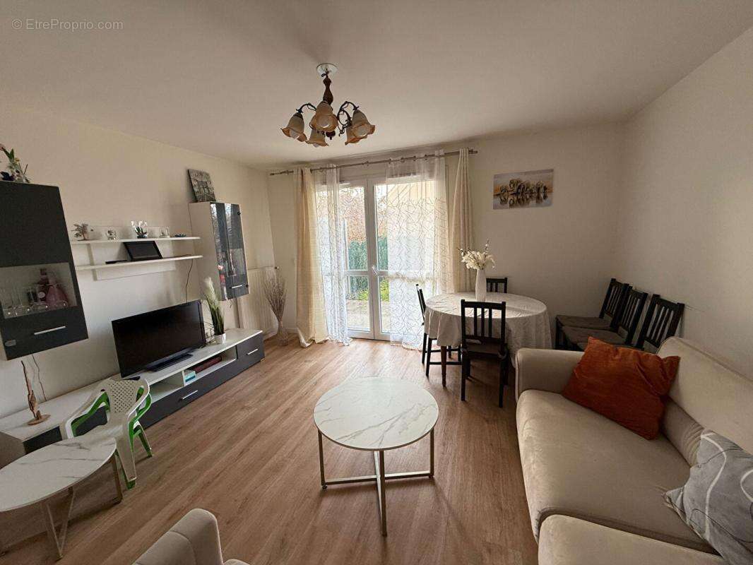 Appartement à PLAISIR