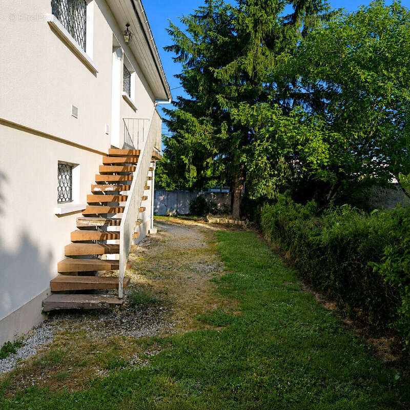 Maison Cognac 5 pièces - photo 9