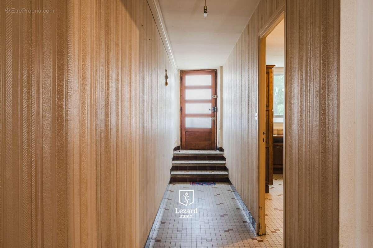 Maison à LABASTIDE-D&#039;ANJOU