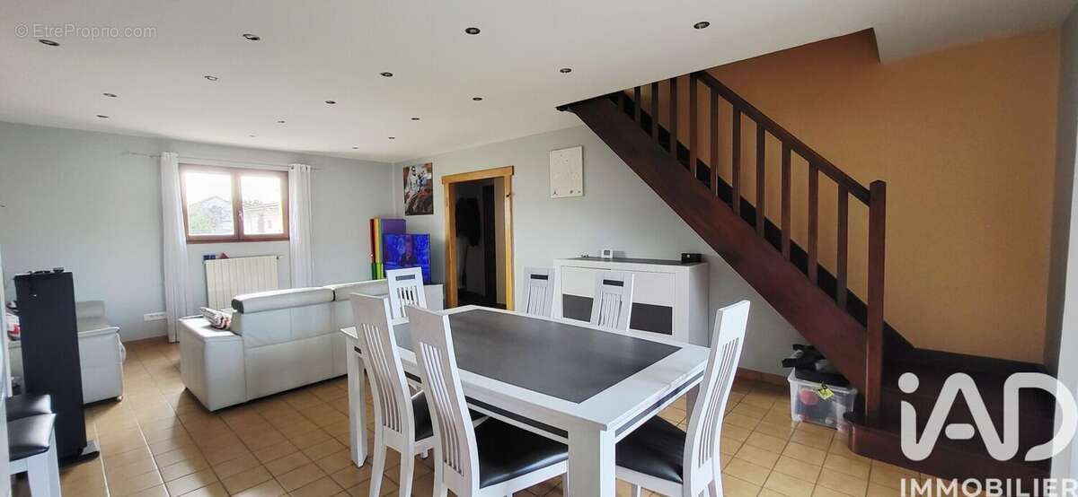 Photo 3 - Maison à LE BLANC-MESNIL