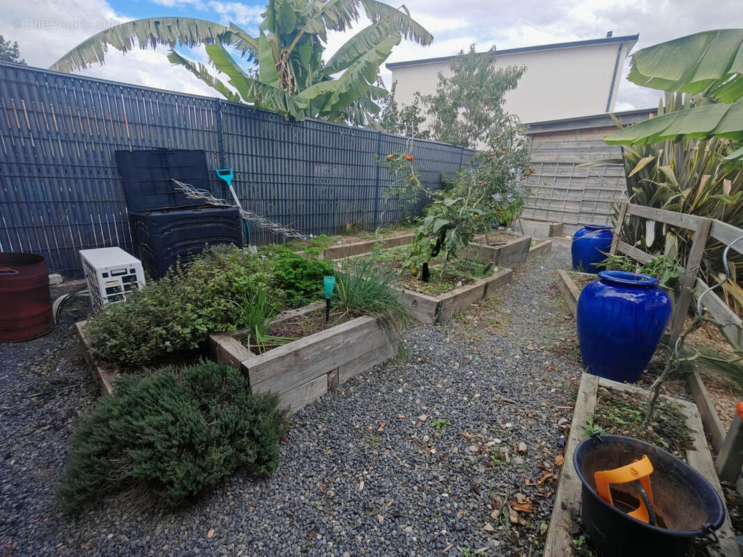 Maison à SAINT-JULIEN-DE-CONCELLES