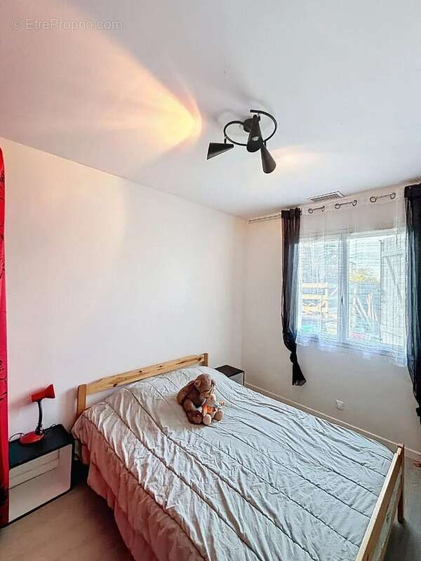 Maison à PARENTIS-EN-BORN