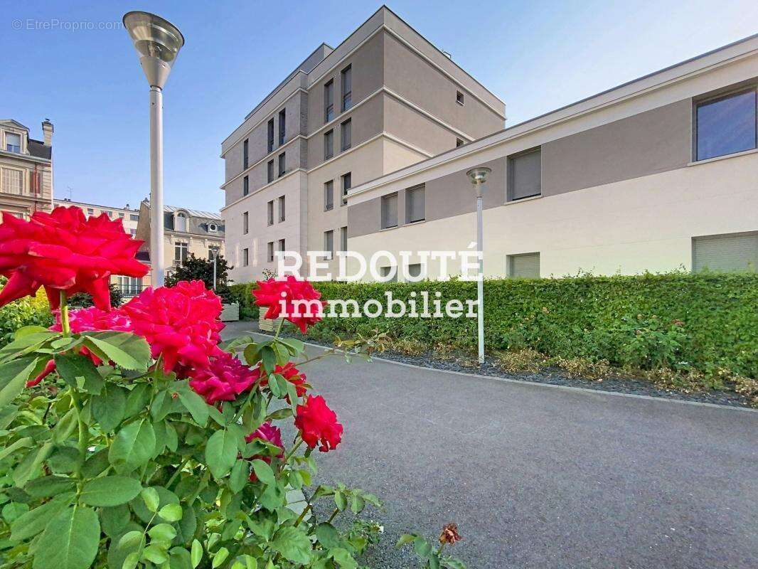 A vendre reims 51100 : appartement t 4 dernier etage / terrasse / balcon / parking et cave centre ville - photo 3
