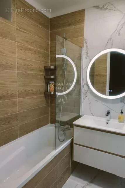 Appartement à PARIS-7E