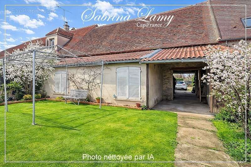 Maison à MONTMIRAIL