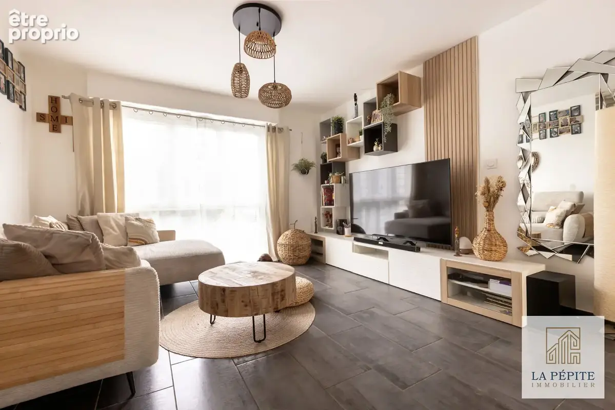 EXCLUSIVITE - Maison semi individuelle de 106m2 - 4 chambres - 1 bureau - jardin - garage - 2 places de statio - photo 13