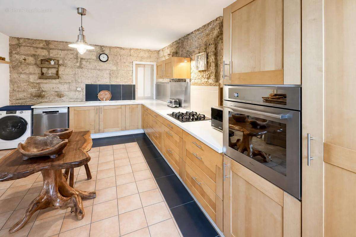 Appartement à LOUPIAN