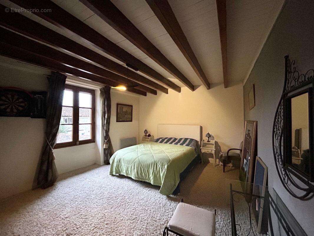 Maison à LONDIGNY