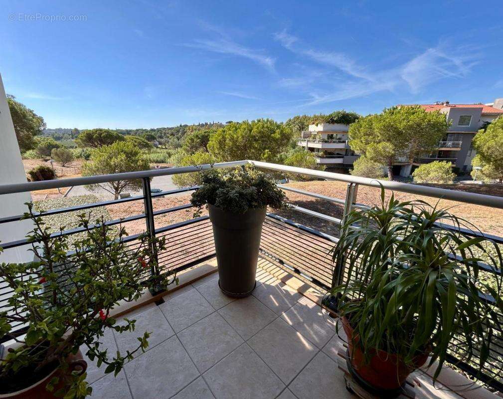 Appartement à FREJUS