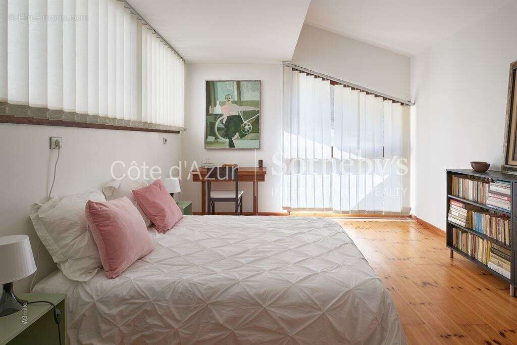 Maison à ROQUEBRUNE-CAP-MARTIN