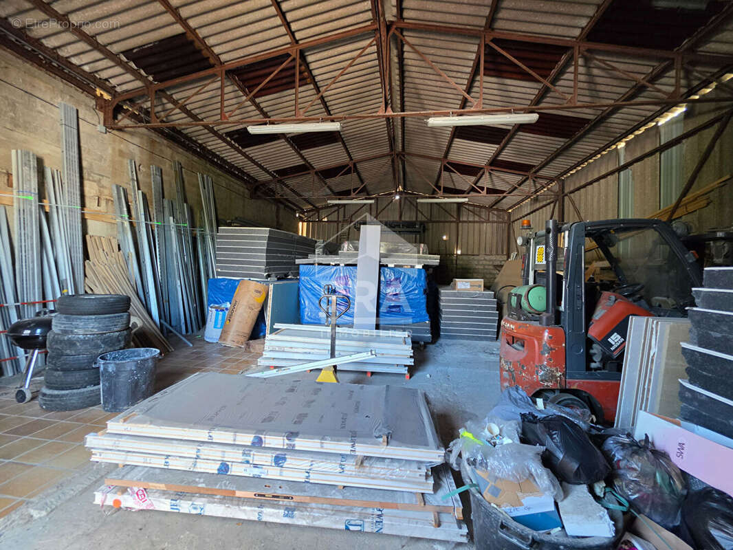 Local commercial 600m² à le portel - photo 4