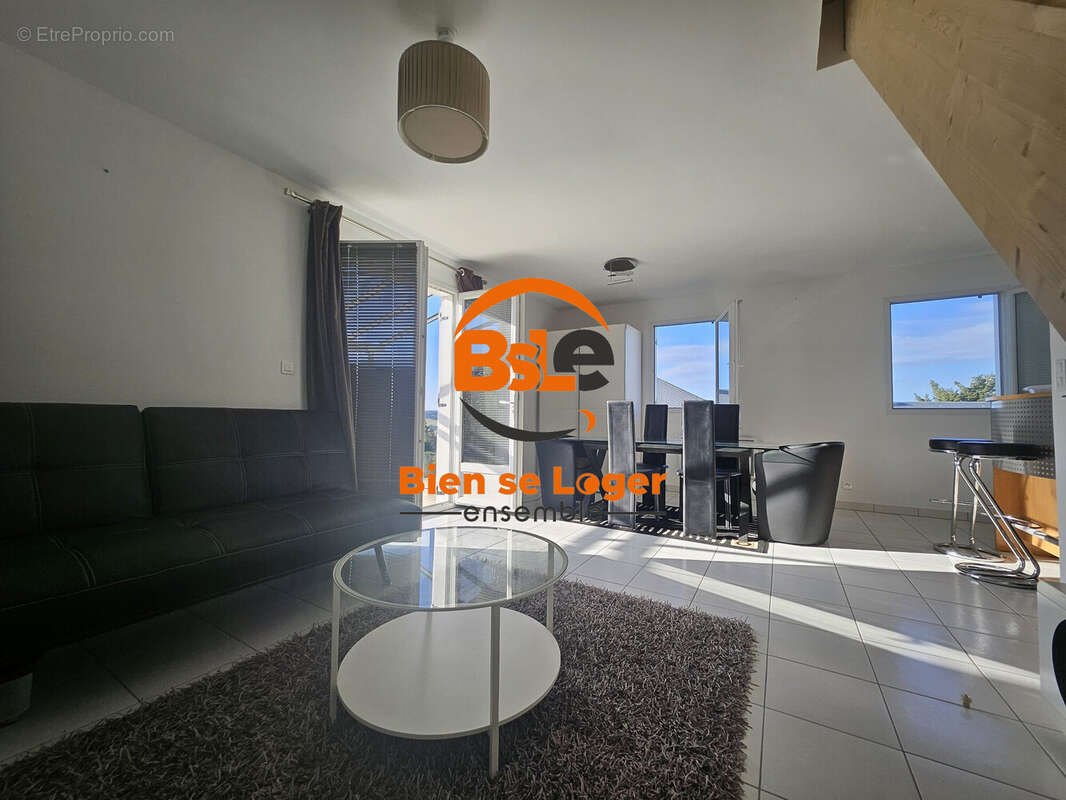 Maison à vendreT3 Saint Alban sur Limagnole -Agence immobilière BSLE IMMO Saint Chély D'Apcher - Maison à SAINT-ALBAN-SUR-LIMAGNOLE