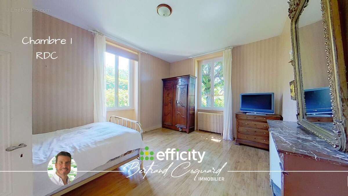 Maison 287 m² à Neronde  - photo 11