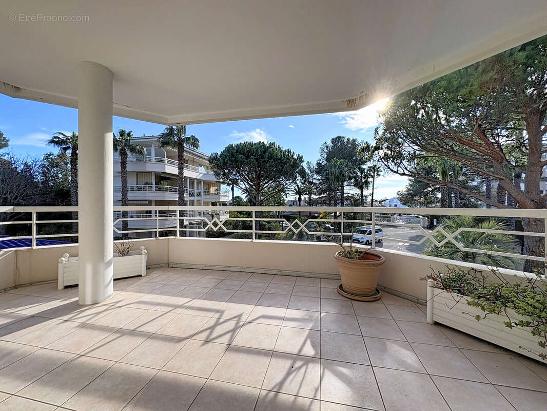 Appartement à SAINT-RAPHAEL