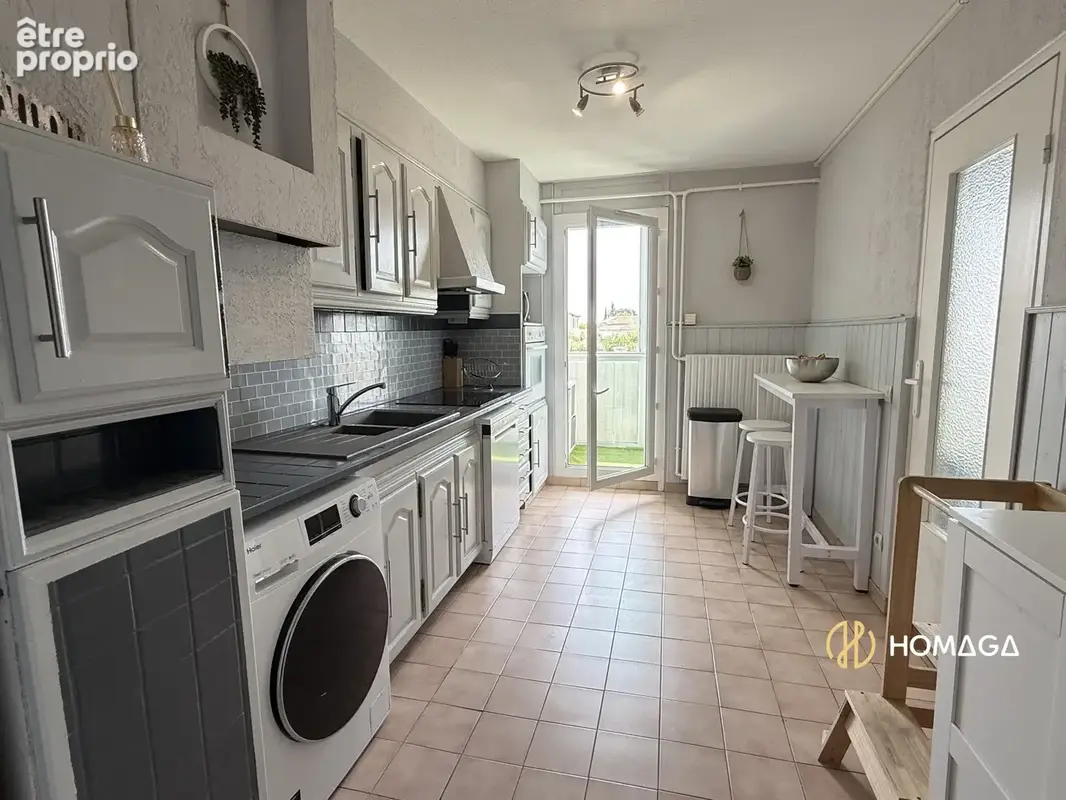 Appartement 3 pièces 74 m² à vendre à Vitrolles (13127) - photo 5