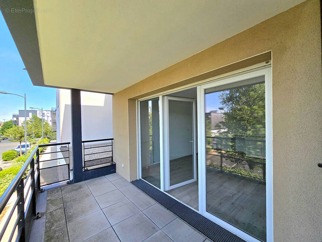 Appartement à REZE