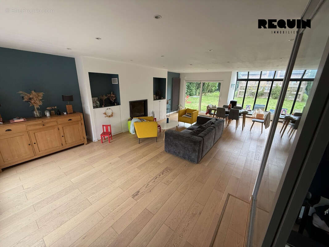 Maison à SAINGHIN-EN-MELANTOIS