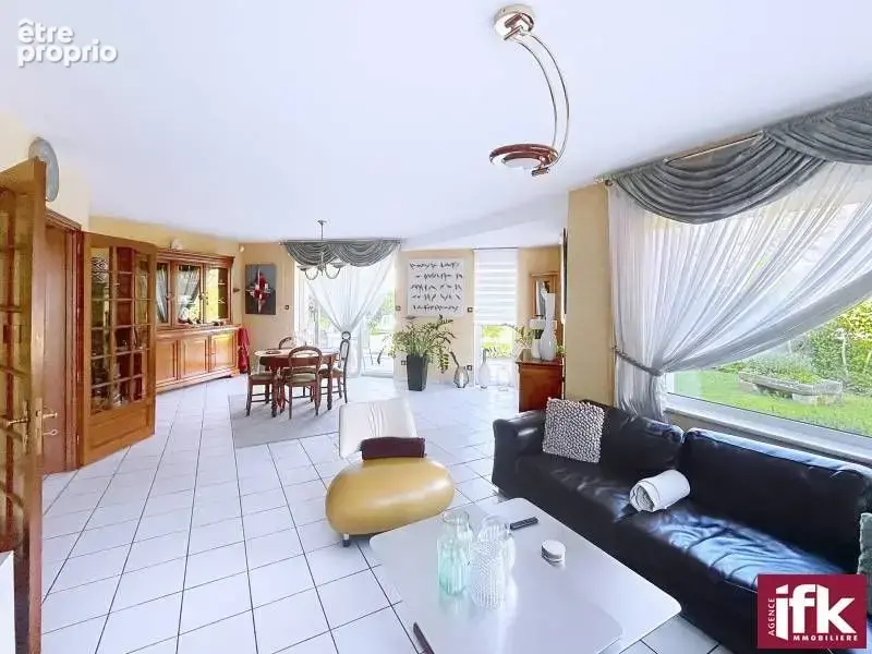 Ensemble immobilier : local professionnel + maison + terrain - photo 9