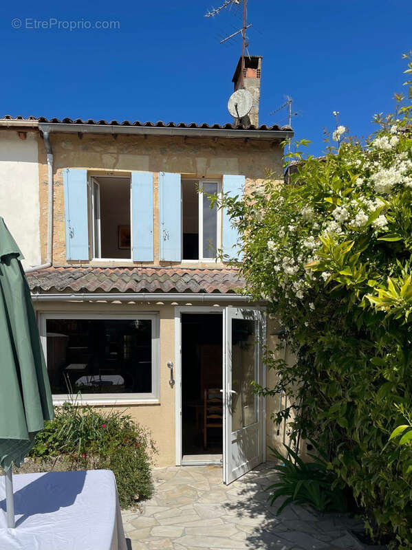 Maison à SAUVETERRE-DE-GUYENNE