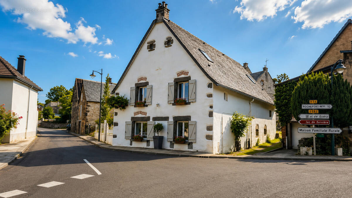 Maison à VERNINES