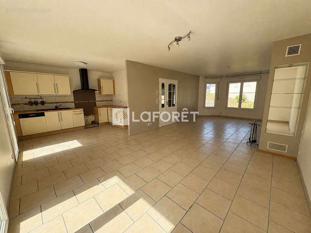 Maison individuelle 5 pièces BOUSSE - photo 2