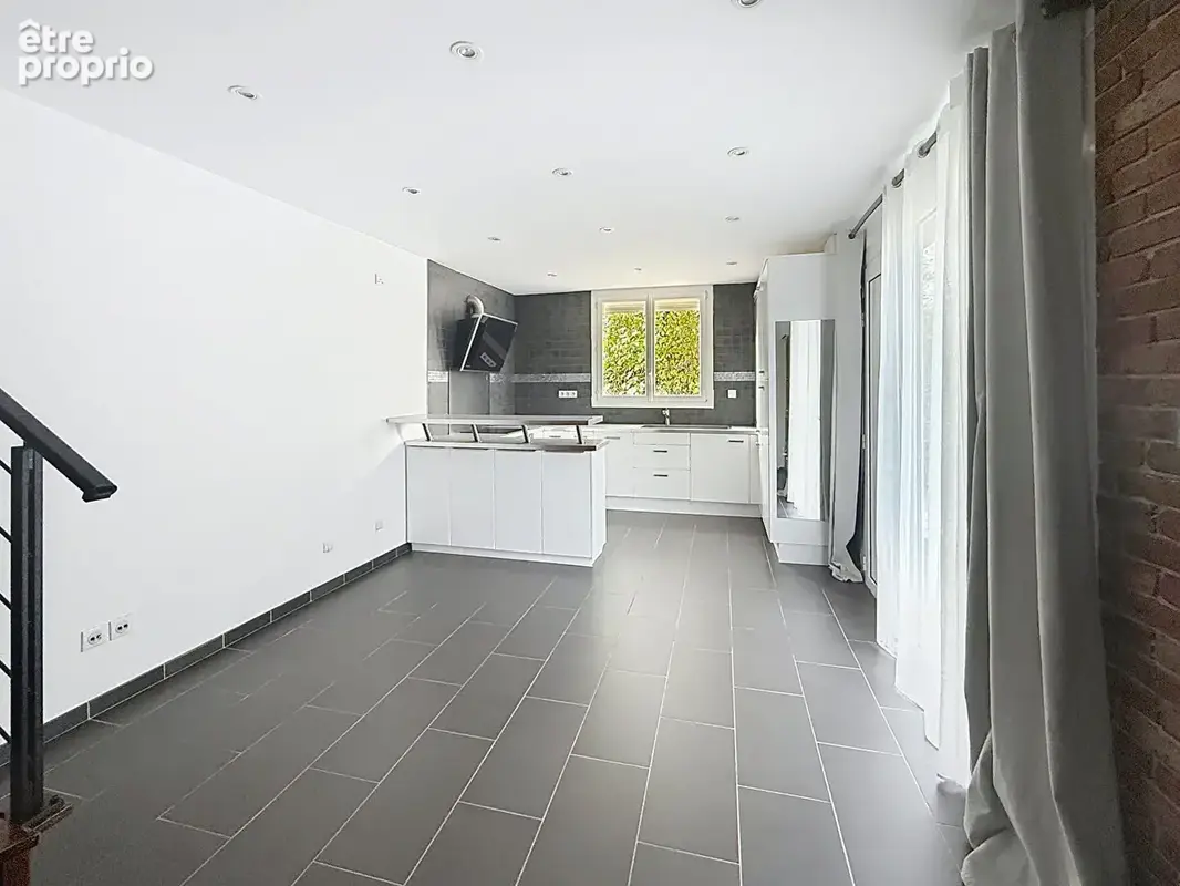 Appartement Fleury-les-Aubrais 3 pièces 52 m² - photo 2