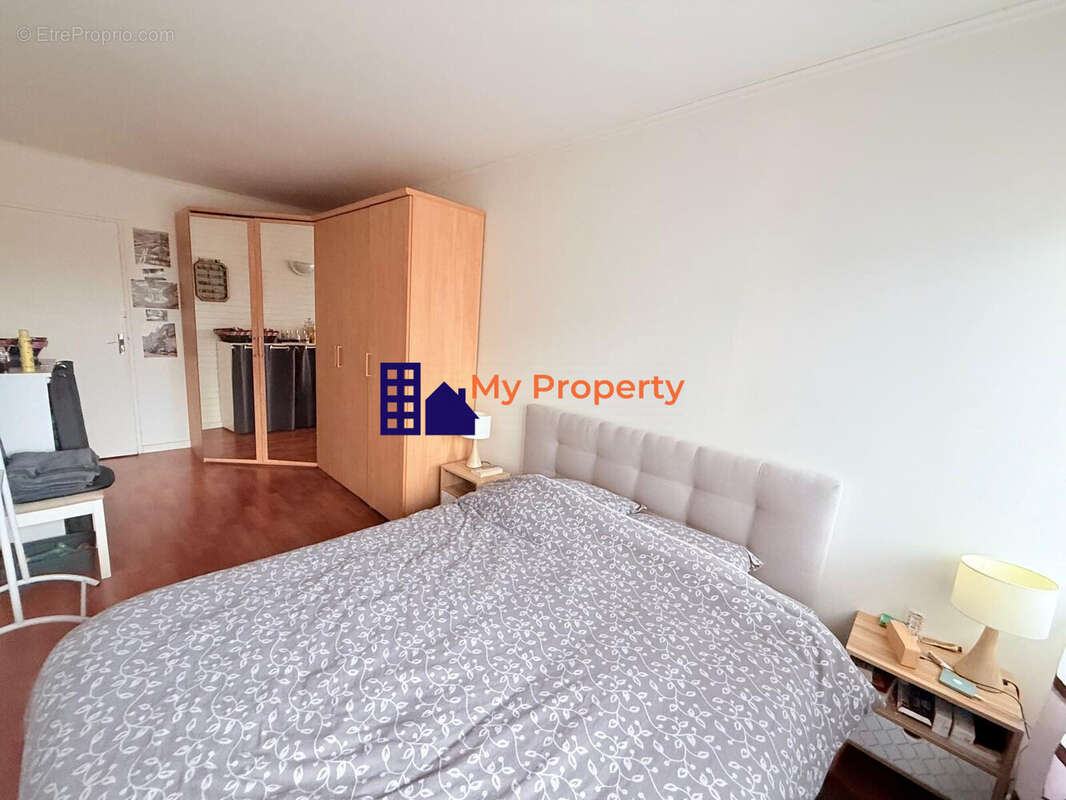 Appartement à HOUILLES