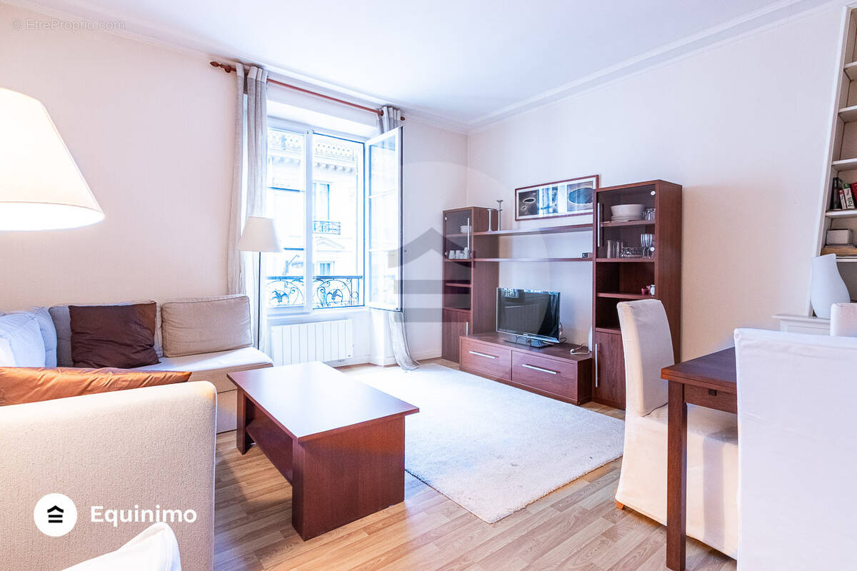Appartement à PARIS-6E